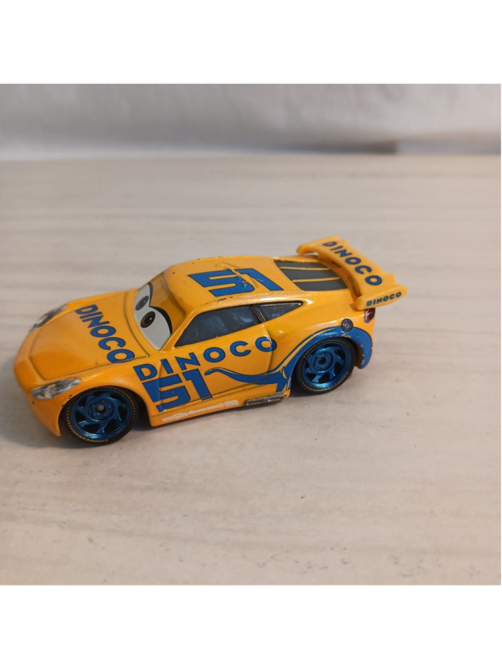 Disney Pixar Movie Cars 3 Diecast Dinoco 51 Cruz Ramirez DXV71 - Picture 3 of 6